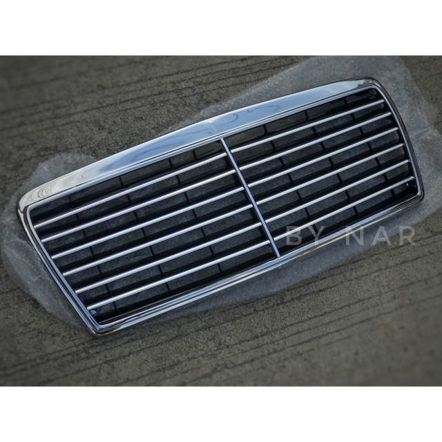 กระจังหน้าbenz w124 advangard 93-96