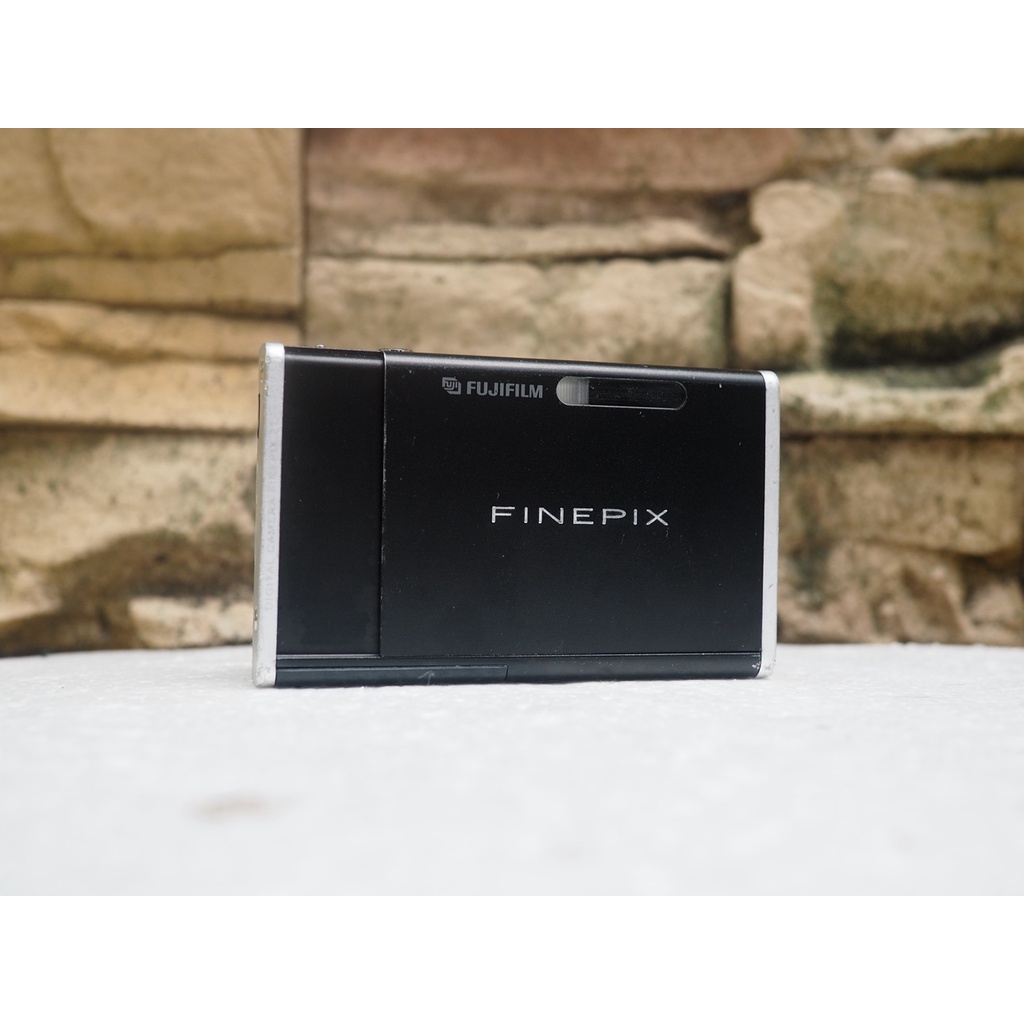 ต้นตระกูล Z Fujifilm Z1 (xD card)