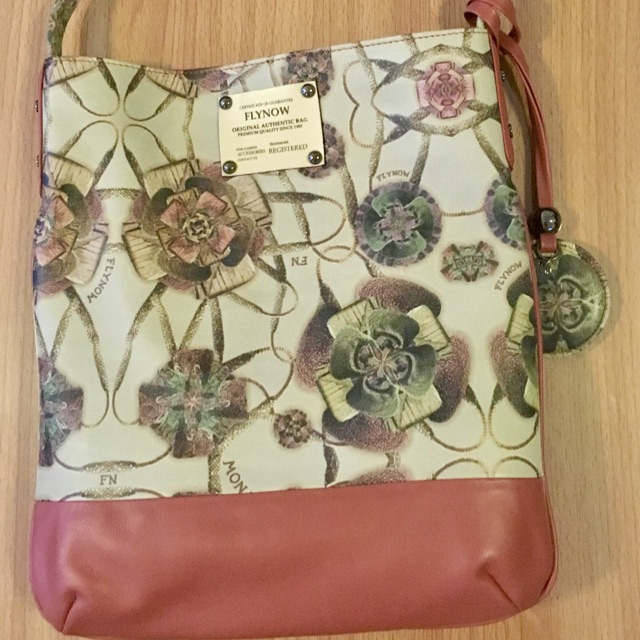 กระเป๋าสะพาย FLYNOW