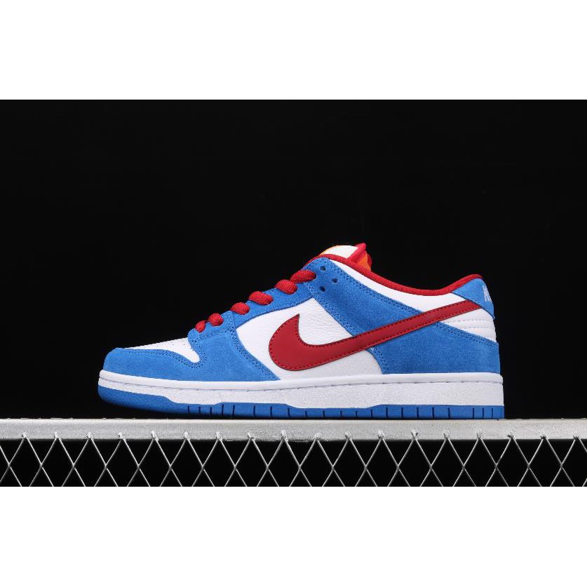 nike sb dunk low doraemon