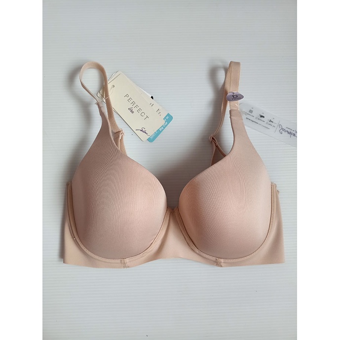 Sabina เสื้อชั้นใน (มีโครง) Seamless Fit รุ่น Perfect Bra รหัส SBD4200CL สีเนื้ออ่อน Size 32D/70