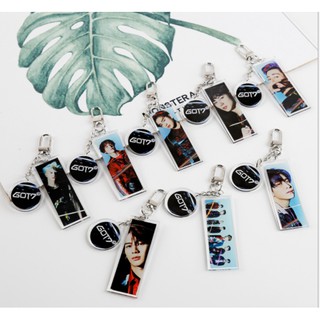 พวงกุญแจอะคริลิค ก็อตเซเว่น พวงกุญแจห้อยกระเป๋า  acrylic ตลาดนัดรวมด้อม เกาหลี GOT7 kpop ถูก พร้อมส่ง