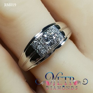 แหวนเพชรสังเคราะห์ 45 ตัง เพชรเลียนแบบเพชรแท้ ทำจาก เพชร CZ, Cubic Zirconia หรือ เพชรโคลนนิ่ง ตัวเรือนเงินแท้ 92.5%