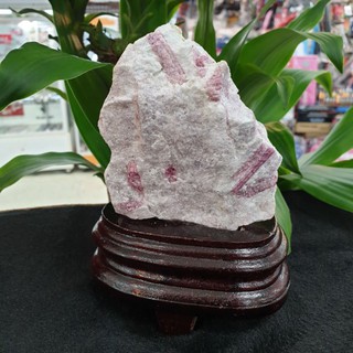 หินก้อนพิงค์ทัวร์มาลีน(Pink Tourmaline) ทัวร์มาลีน ทัวร์มารีน ทัวมารีน ทัวมาลีน(Tourmaline)