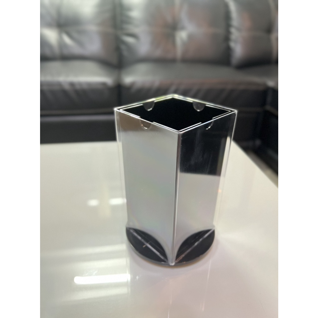 ป้ายเมนูตั้งโต๊ะ ป้ายสื่อโฆษณา หมุนได้ 360 องศา สี่เหลี่ยม 10 x 20 cm. เห็นทั้ง 4 ด้าน