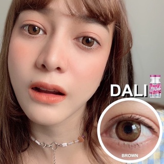 Dali Brown (1) Wink Lens บิ๊กอาย สีน้ำตาล ขอบช็อคโก้ คอนแทคเลนส์ Bigeyes Contact Lens ค่าสายตา 1.25 2.00 สายตาสั้น Tiara