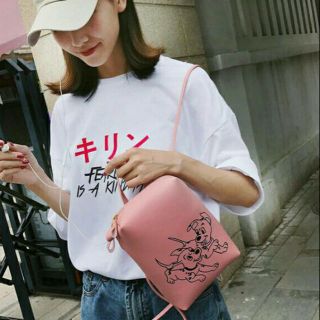 กระเป๋าสะพาย pu ลายหมาน้อย สีชมพู