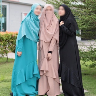 ชุดมุสลิม(ชุดอิสลาม) มีซิปสำหรับให้นม Jubah Lily แบรนด์ Hijab Galeria