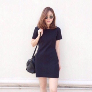 HoT!! เดรสผ้าร่องทรงสวย
