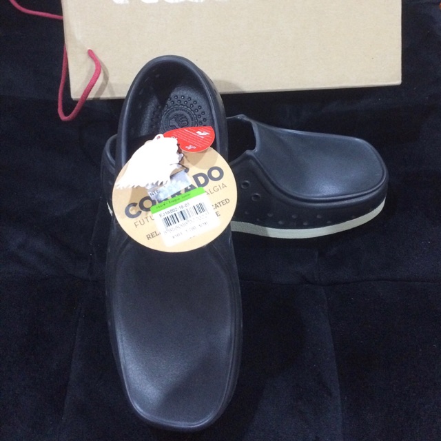 รองเท้า Native size J3