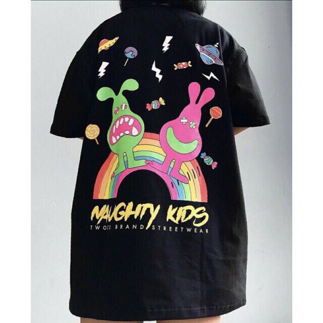 NAUGHTY KID เสื้อยืด Unisex ทรงหลวม - 726