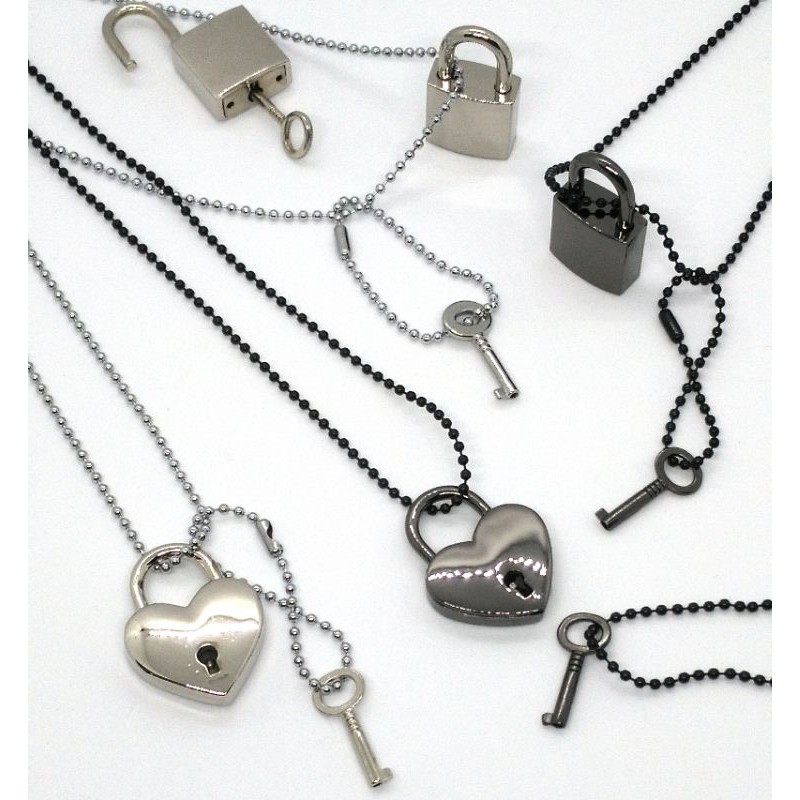 🗝️NEW🗝️สร้อยคอพร้อมจี้ตัวล็อคแม่กุญแจ🔐