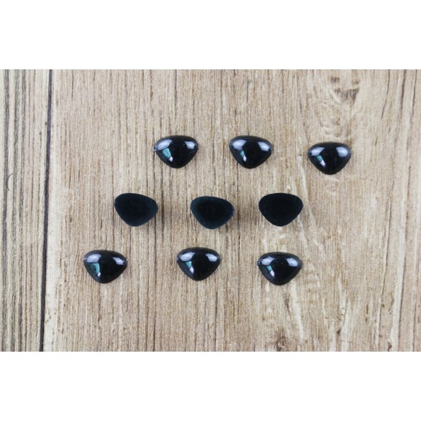 (พร้อมส่ง)จมูกสามเหลี่ยม จมูกแปะ จมูกตุ๊กตา จมูกสีดำแปะ