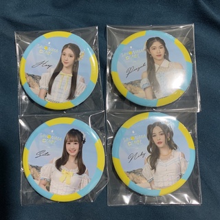 เข็มกลัด BNK48 single 11 Sayonara crawl hoop sita niky Jennis nine เจนนิษฐ์ นาย ฮูพ สิตา นิกี้