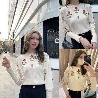 SLYQ POPPY EMBROIDERY KNIT SWEATER เสื้อสเวตเตอร์ไหมพรมแขนยาวลายดอกไม้