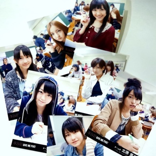 🌟New Arrival! (10/7/64)🌟 AKB48 25th Single Photo Set "Give Me Five" Senbatsu Member Theatre Version