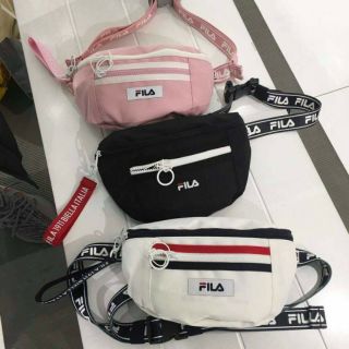 FILA คาดอก