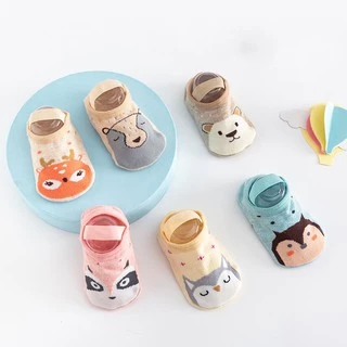 พร้อมส่งจากไทย! ใหม่ ถุงเท้าเด็กข้อสั้น ถุงเท้ากันลื่น มีสายรัดไม่หลุดง่าย ใส่สบาย ผ้านิ่ม ลายน่ารักมากกก w23