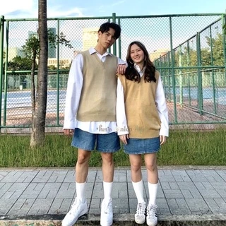 ( พร้อมส่ง ) เสื้อกั๊กไหมพรม Oversize สีพื้น