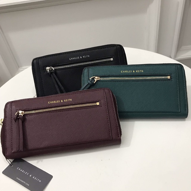 กระเป๋า Chales&Keith Wallet 💢รับโค้ทส่วนลดอีก80 บาททันทีถึง12 กพ เท่านั้น