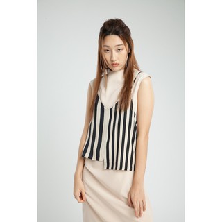 QueenCows เสื้อให้นม Jalyn Striped Camisole Top (Black-Cream)