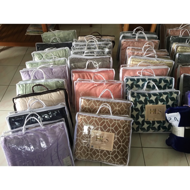 ผ้าห่มนาโน HLS 60x80 นิ้ว (Homepro)