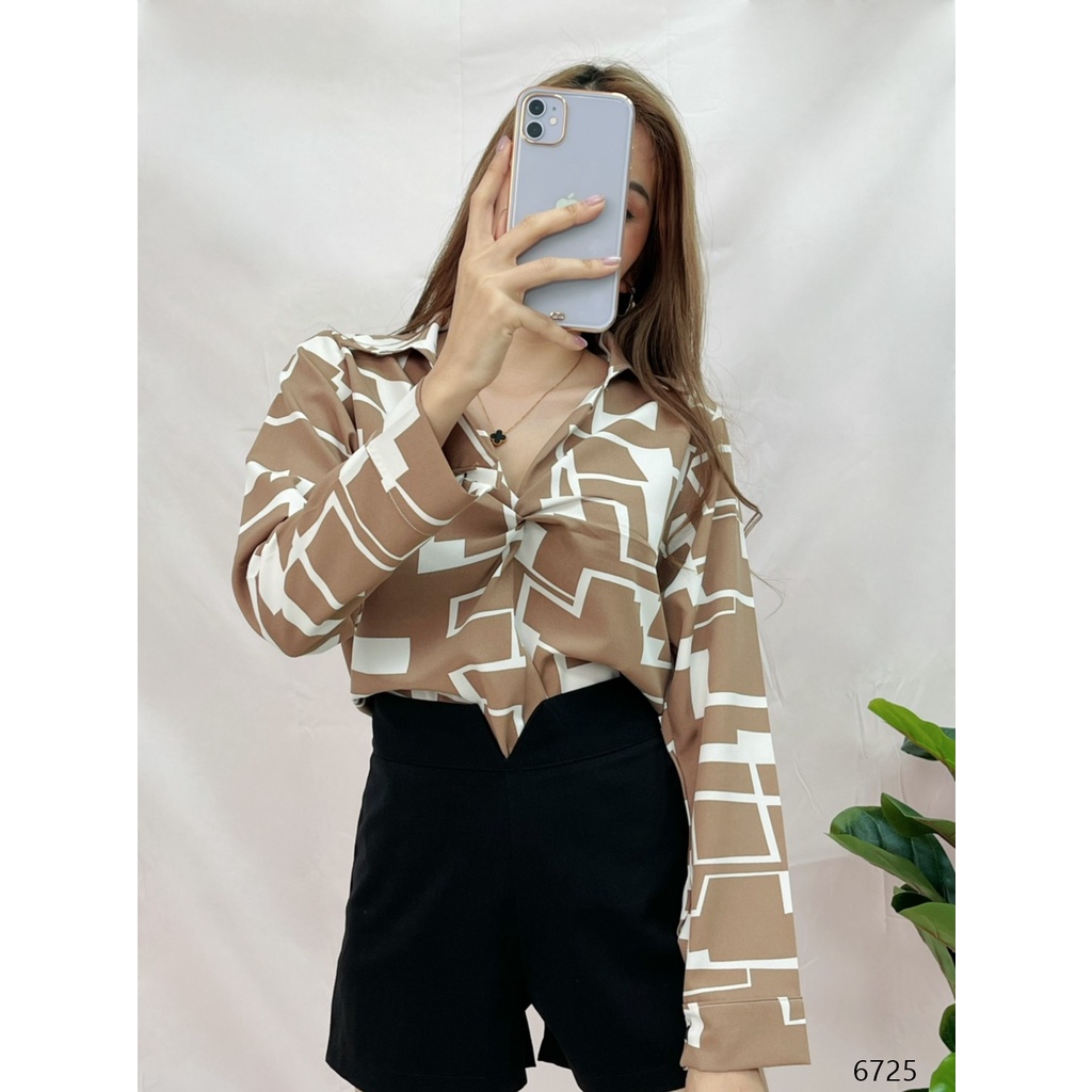 (รูปถ่ายสินค้าจริง) เสื้อแขนยาวอกเกรียว (K6725)