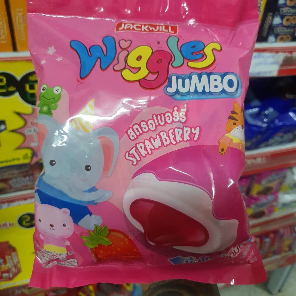 wiggles Jumbo  ใหม่!  วิงเกิล จัมโม รสสตอเบอร์รี่  เคลือบสตอเบอร์รี่สอดไส้แยมสตอเบอรรี่   1 ซอง 4.5ก
