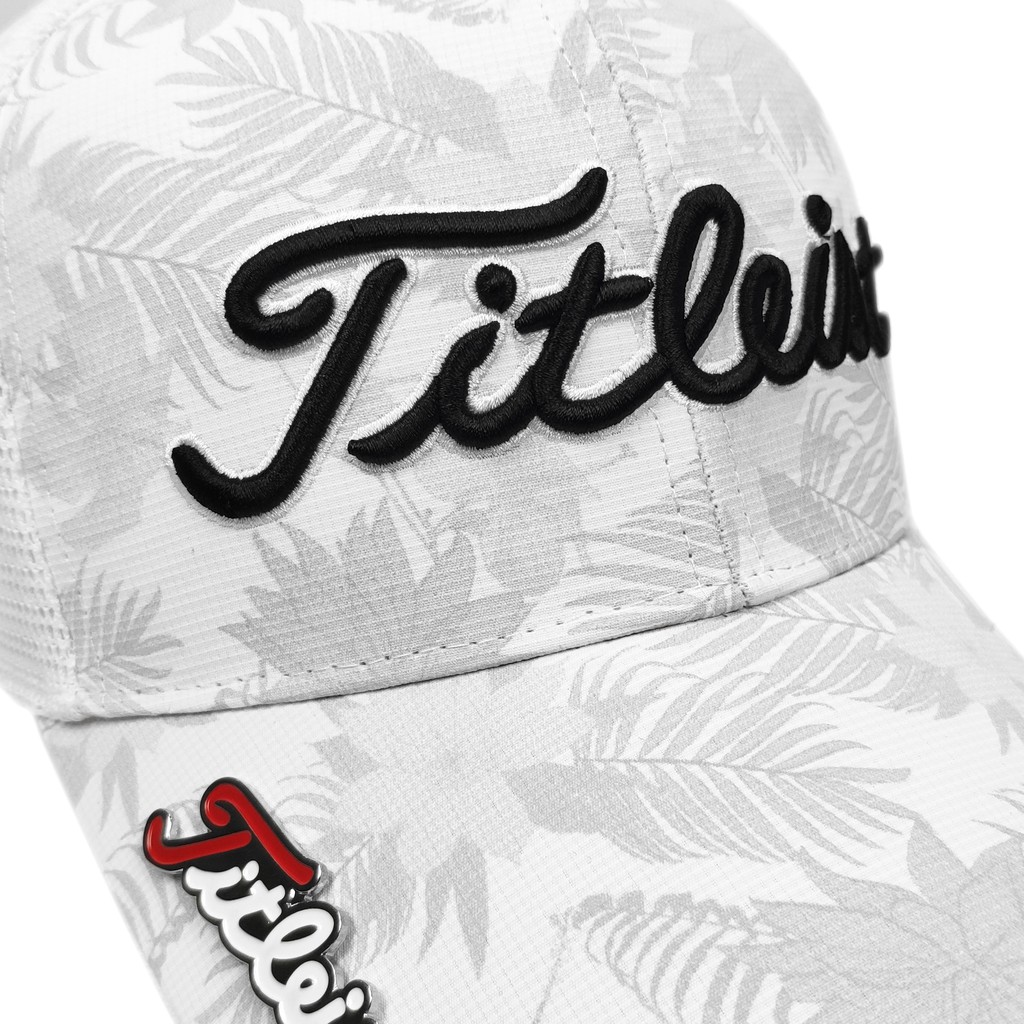 หมวกกอล์ฟ ลายดอกไม้ TT มี 3 สีให้เลือก พร้อมมาร์คเกอร์ (CBT012) GOLF CAP TT With Magnetic Marker - รูปที่ 6