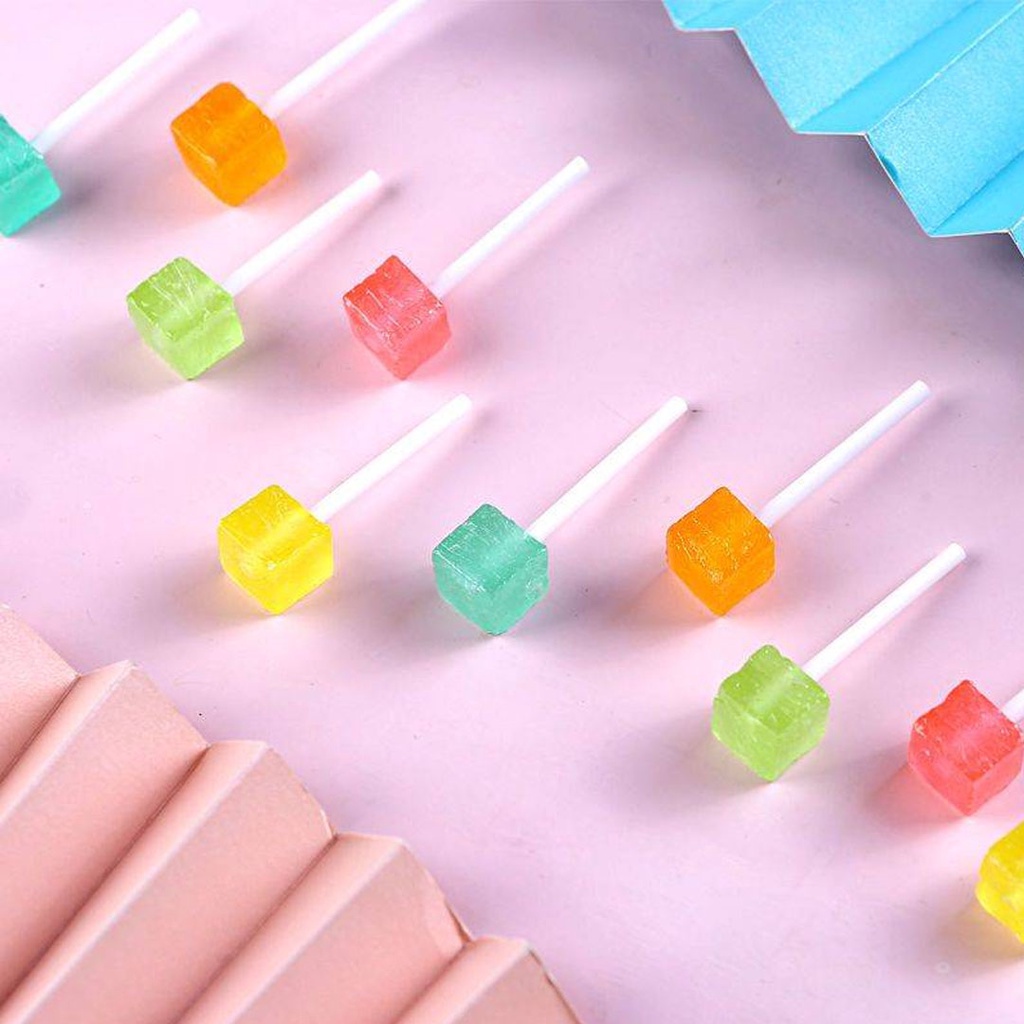 Midmonth🎉 Mini lollipop อมยิ้มมินิ อมยิ้มจิ๋วทรงลูกเต๋ารสผลไม้ 50-100ชิ้น (1ชิ้น/3กรัม) สีสันสดใส อบยิ้มสผลไม้คละสี