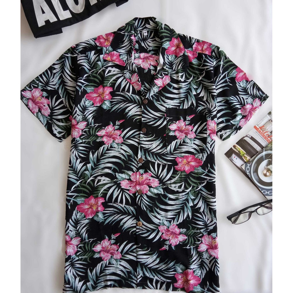 เสื้อฮาวาย - ลายดอกชบา พื้นสีดำ (Hawaiian Shirt- Chaba and Black)