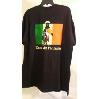 พร้อมส่ง เสื้อยืดแขนสั้น คอกลม ผ้าฝ้าย 100% พิมพ์ลายกราฟฟิค Guinness Drink Me IM Irish St Patricks Day หลากสี แฟชั่นฤดู