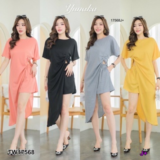 Set 2 ชิ้น เสื้อคอปาดชายเฉียง + กางเกงขาสั้น MM17568 Set of 2 pieces, slanted neck shirt + shortsSet of 2 pieces, slante