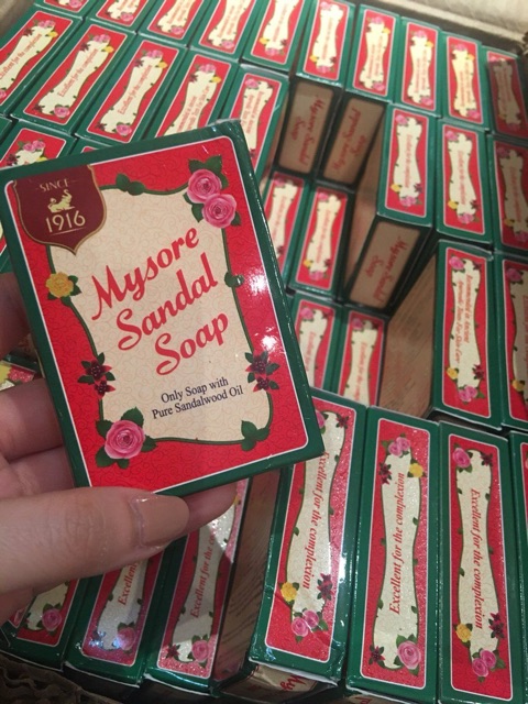 อาบผิวหอม ลดกลิ่นตัว สบู่หอมแก่นจันทน์ Mysore Sandal Soap 75g, 125,g 150g - รูปที่ 3