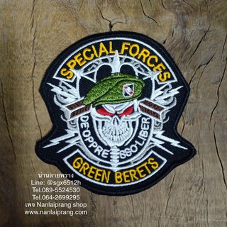 อาร์ม Green berets พื้นดำ มีแบบเย็บติดเสื้อ และแบบติดตีนตุ๊กแก