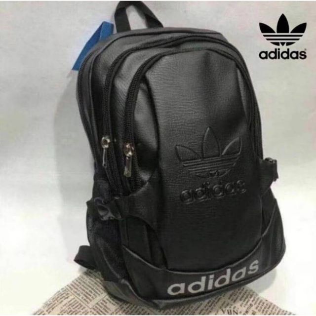 Adidas Triple Zip  Backpack กระเป๋าเป้ สไตล์ลำลอง