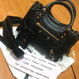 พร้อมส่ง Balenciaga มีของตลอด