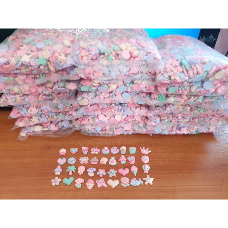 พร้อมส่งจากไทย เทสต็อกโล๊ะๆ เรซิ่นตกแต่งคละลายสีพาสเทล Diy เรซิ่นการ์ตูน