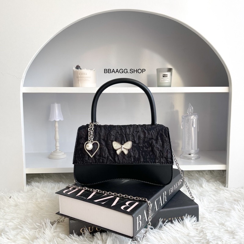 พร้อมส่งจากไทย Brenna Flap bag 116 กระเป๋าสะพายข้าง Crossbody และกระเป๋าถือ (มีจี้หัวใจแถมให้กับกระเป๋า)