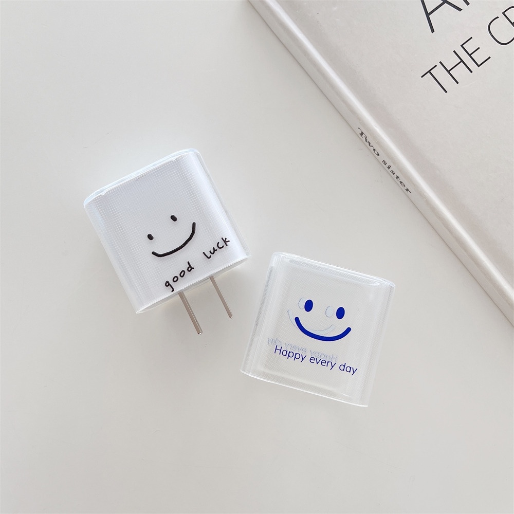 เคสชาร์จ ฝาครอบป้องกัน อ่อน TPU การ์ตูนน่ารัก ใบหน้าที่ยิ้ม ลวดลาย ชัดเจน USB Data เชลล์ชาร์จ สำหรับ Apple ต้นฉบับ 18W/20W ที่ชาร์จ - รูปที่ 4