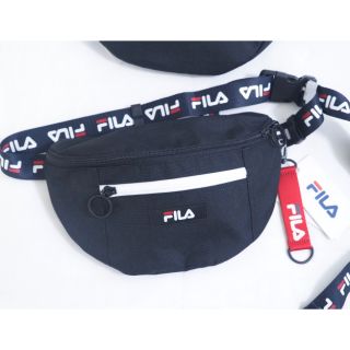 กระเป๋าคาดเอว Fila แท้ 100%