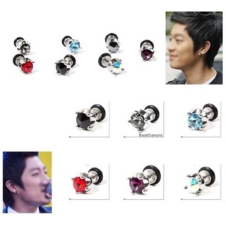 จิวหูเกาหลี  ทำจาก สแตนเลส สีเงิน ประดับด้วยคริสตัลสีแท้ งานพรีเมี่ยม