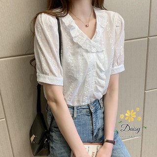 Daisy เสื้อลูกไม้ผ้าคอตตอนคอวี แต่งระบาย ผ้านิ่มๆแขนตุ๊กตา