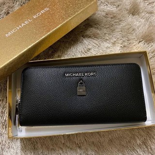 กระเป๋าสตางค์Michael kors พร้อมส่ง