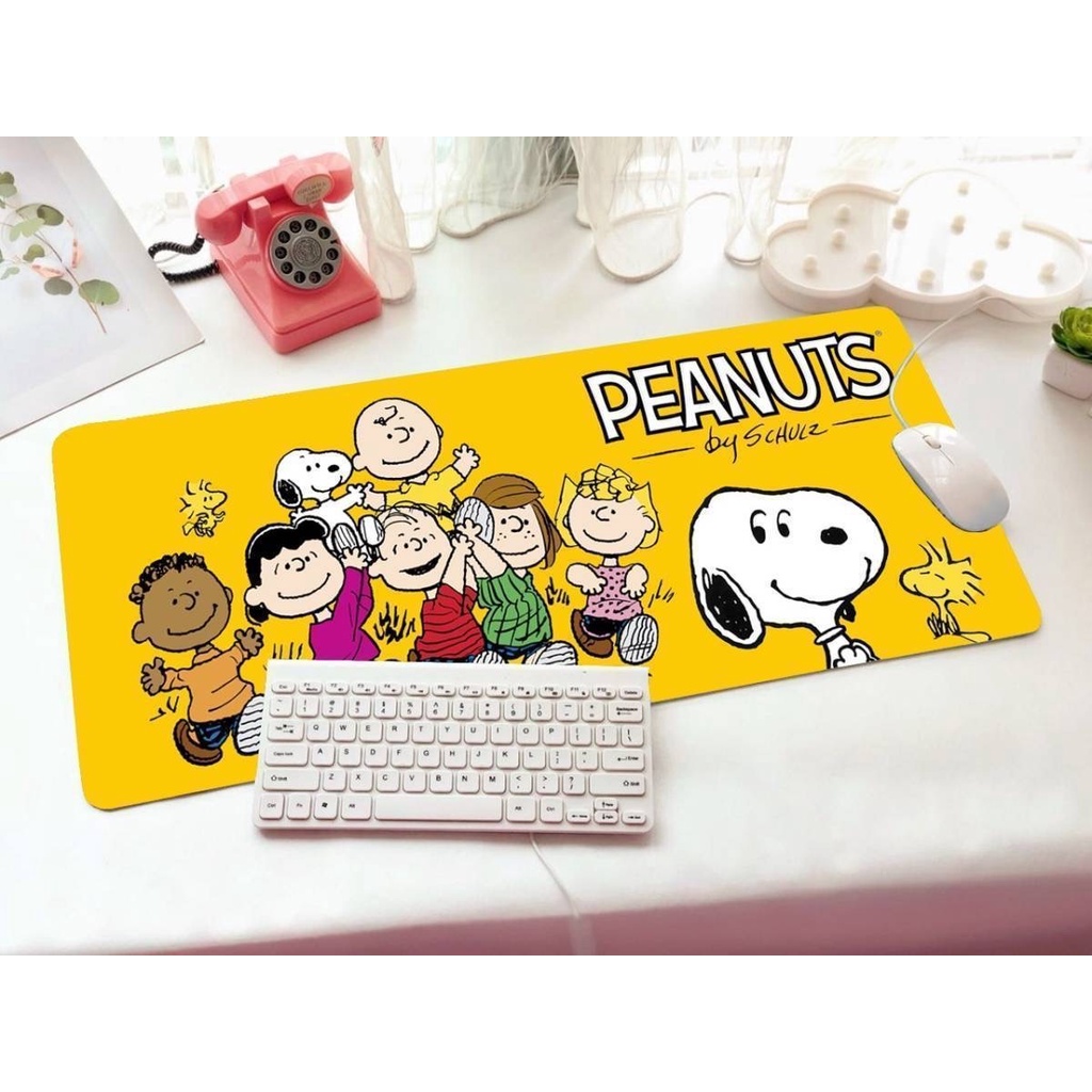 SNOOPY YL แผ่นรอง คีย์บอร์ด รองคีย์บอร์ด keyboard ลาย SNP YL สนูปปี้ งานสวยดี ขนาด 30 x 70 cm แผ่นหนานุ่ม BY MANOPNEST