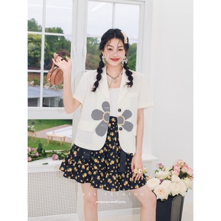 [พร้อมส่งกระโปรง]「สินค้าลิขสิทธิ์แท้」Iris Fashion IS2281206-IK223873 Summer flower blouse - skirt ชุดเข้าเซท