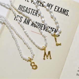 สร้อยจี้อักษร alphabet necklace สร้อยไข่มุกตัวอักษร สร้อยใส่ไปทะเล