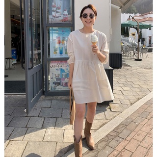ชุดเดรสผู้หญิง เดรสสไตล์เกาหลี ชุดเดรส แขนพอง แขนตุ๊กตา มินิเดรส แขนสามส่วน เดรสมินิมอล เดรสคอกลม