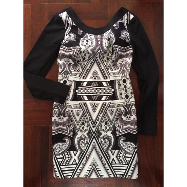 ISSUE dress