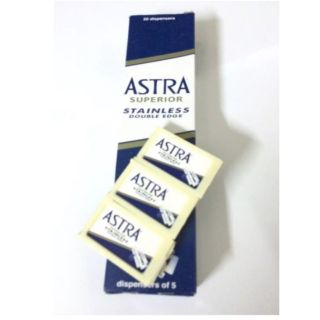 ใบมีดโกน 2 คม ตรา Astra 3 กล่อง 15 ใบ